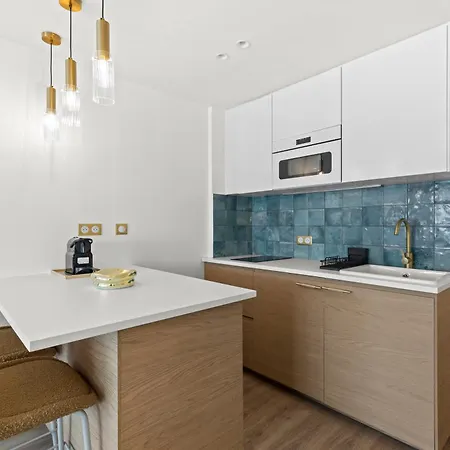 Front De Le Soleil Centre Juan Les Pins Lägenhet *